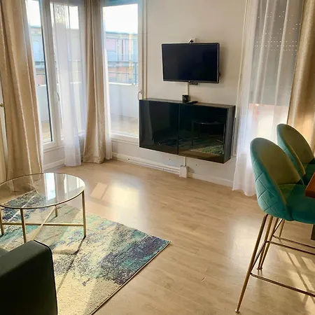 Apartment Spacieux Drancy