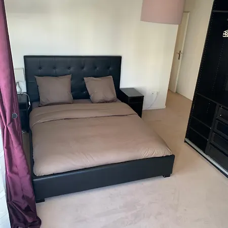 Apartment Spacieux